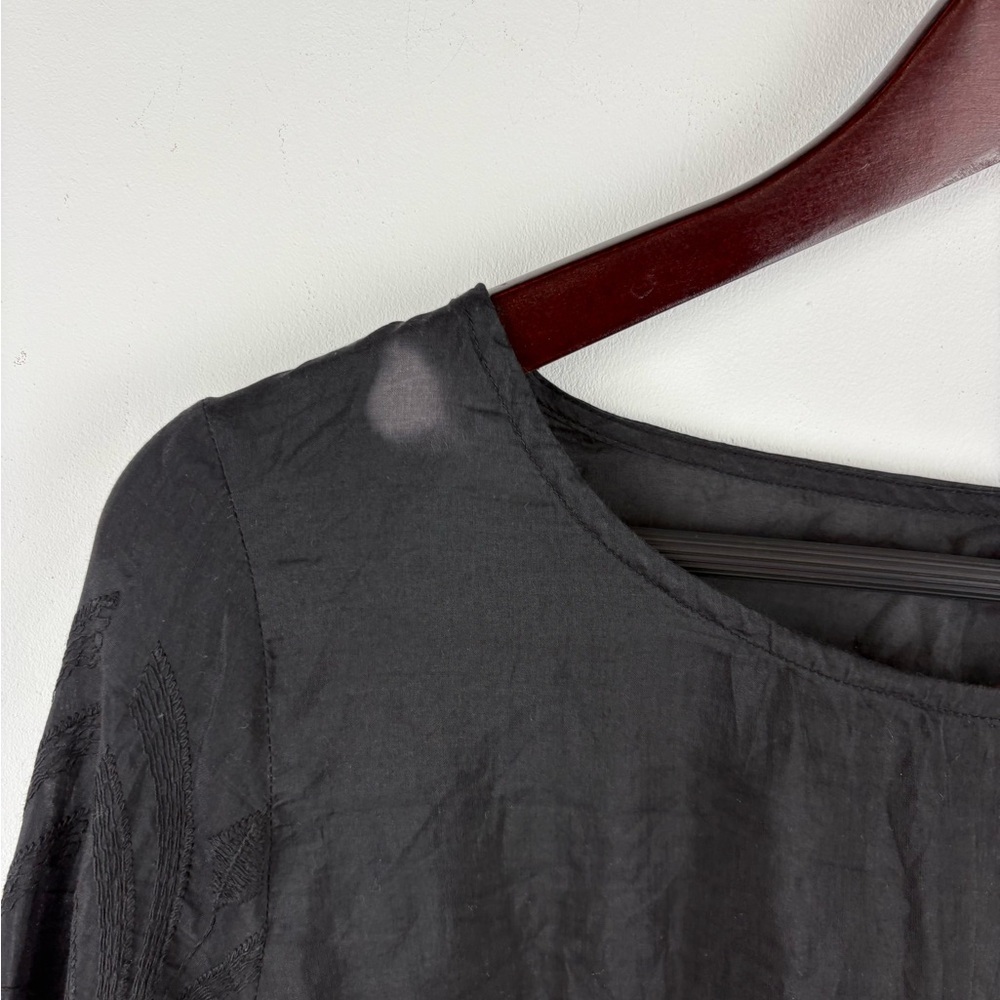 Banana Republic Scalloped Lace Black Blouse Shirt Top Size XS Festive Holiday - Picture 6 of 7